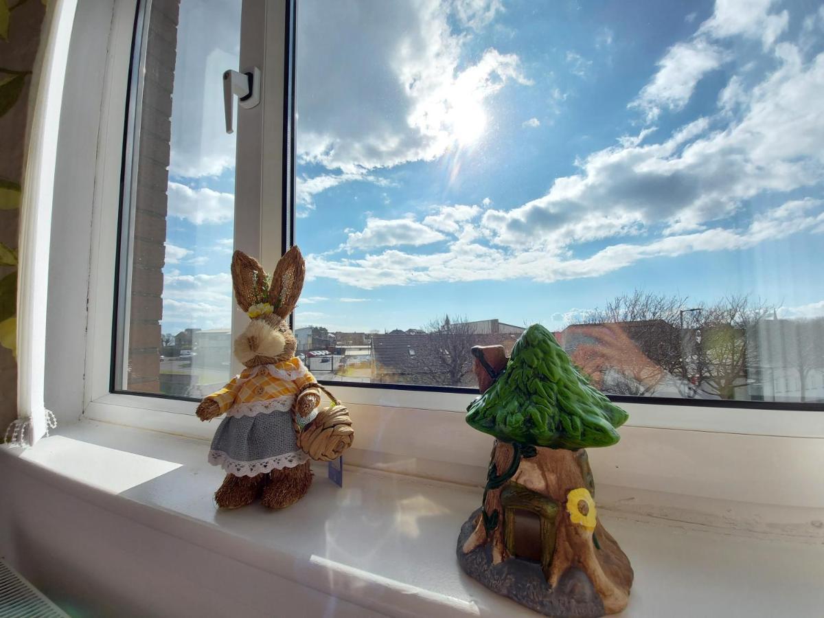 Teddy Bears' 3-Bedroom Maisonette ซอลท์โคทส์ ภายนอก รูปภาพ