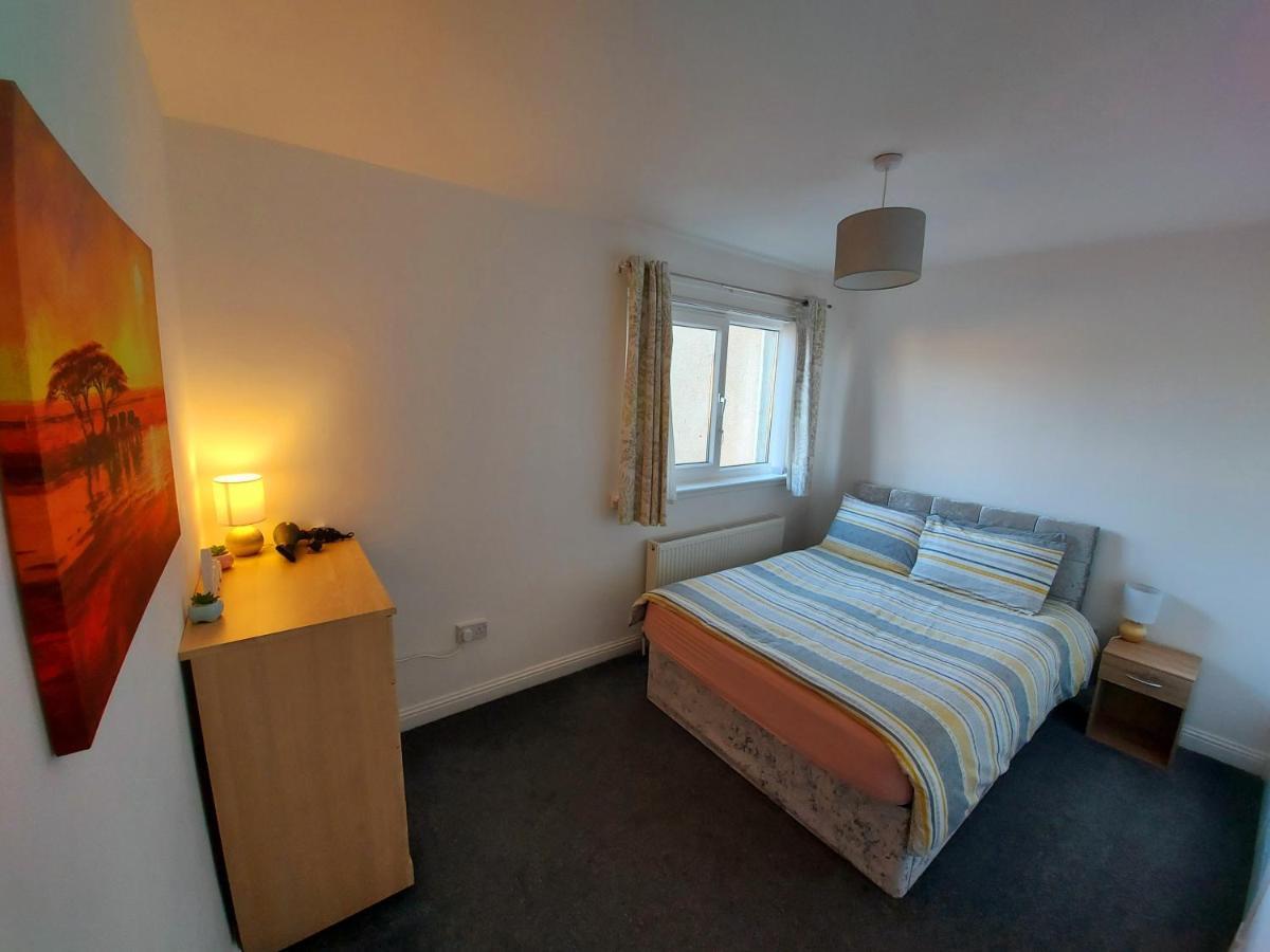Teddy Bears' 3-Bedroom Maisonette ซอลท์โคทส์ ภายนอก รูปภาพ